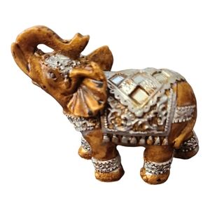 Small Indian Elephant Golden Resin Feng Shui Lucky Boho Figurine 2.5"  Marked #4